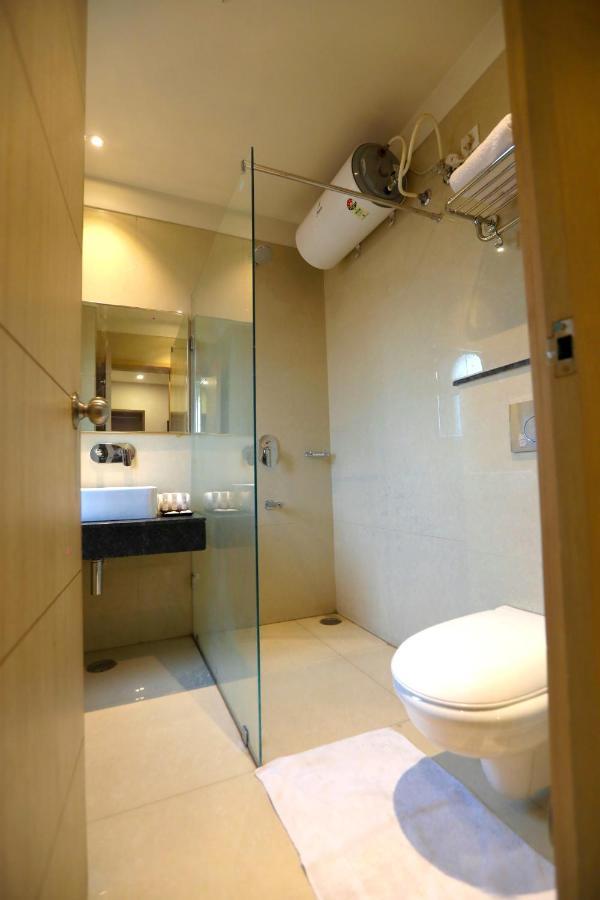 Perfect Plus Just 5 Mins Walk To Golden Temple Amritsar Exterior photo